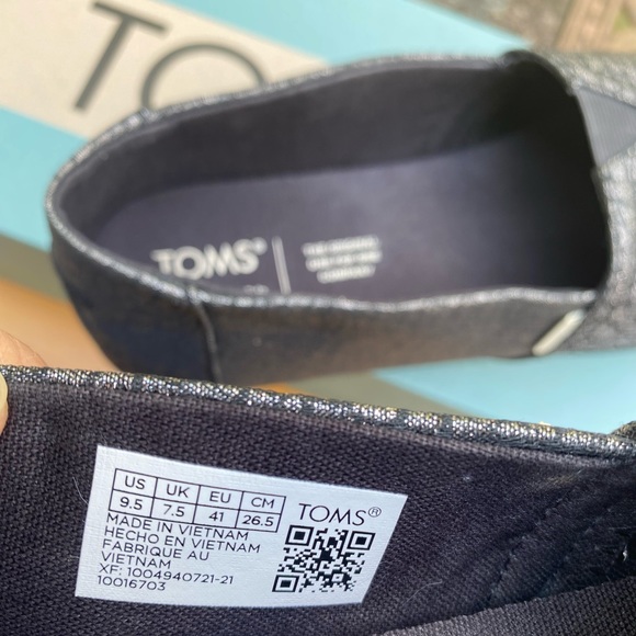 TOMS Shoes|Color Black Crocodile|Size 9.5. Pre-owned. - Picture 10 of 14